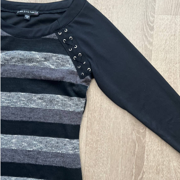 Three Pink Hearts XS Long Sleeve Fitted Black & Gray Horizontal Stripes - Picture 5 of 11